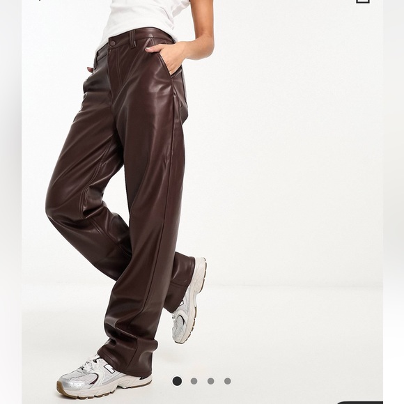 ASOS DESIGN faux leather straight leg pants in brown - Picture 4 of 8